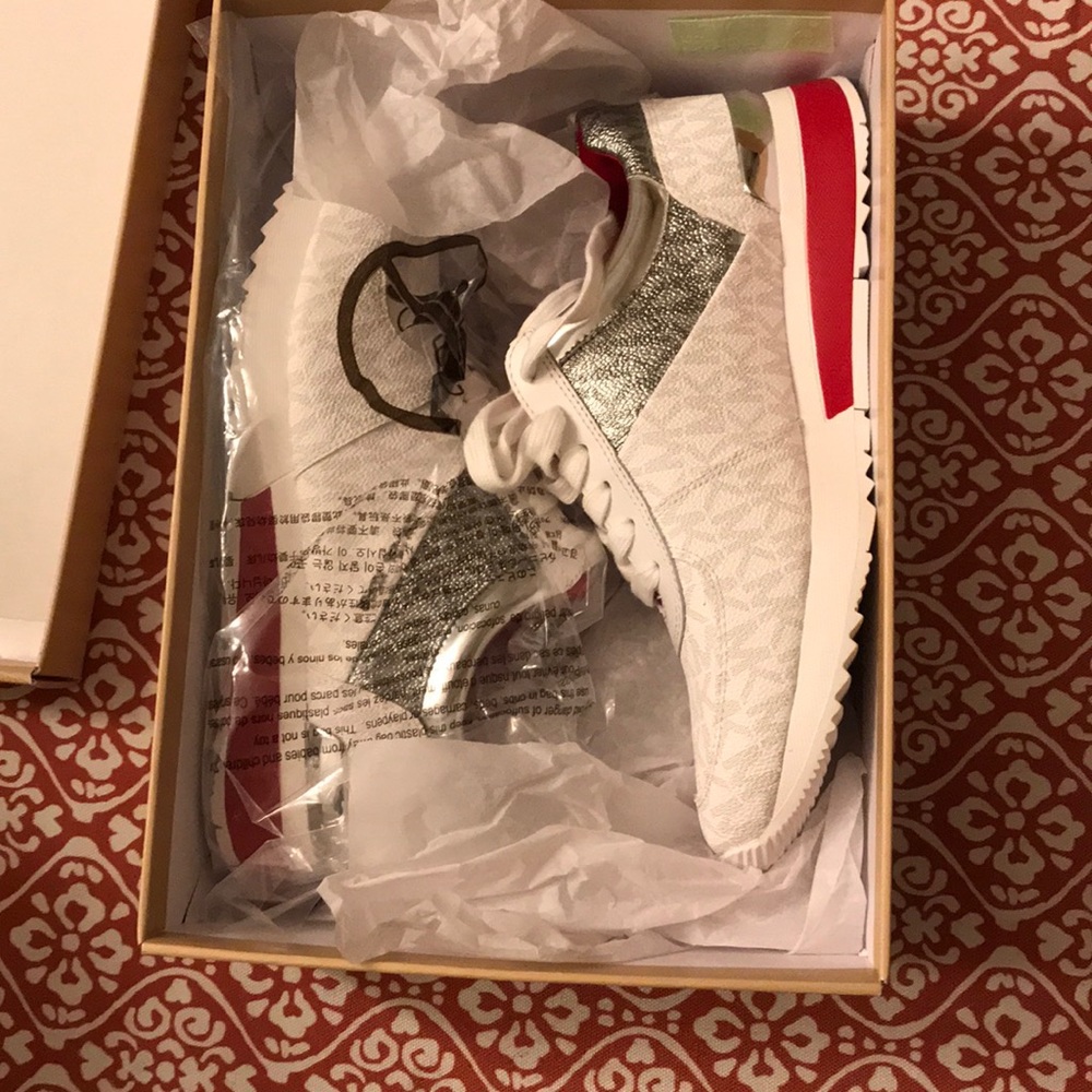 Allie Trainner Mini MK women shoes, Logo PVC